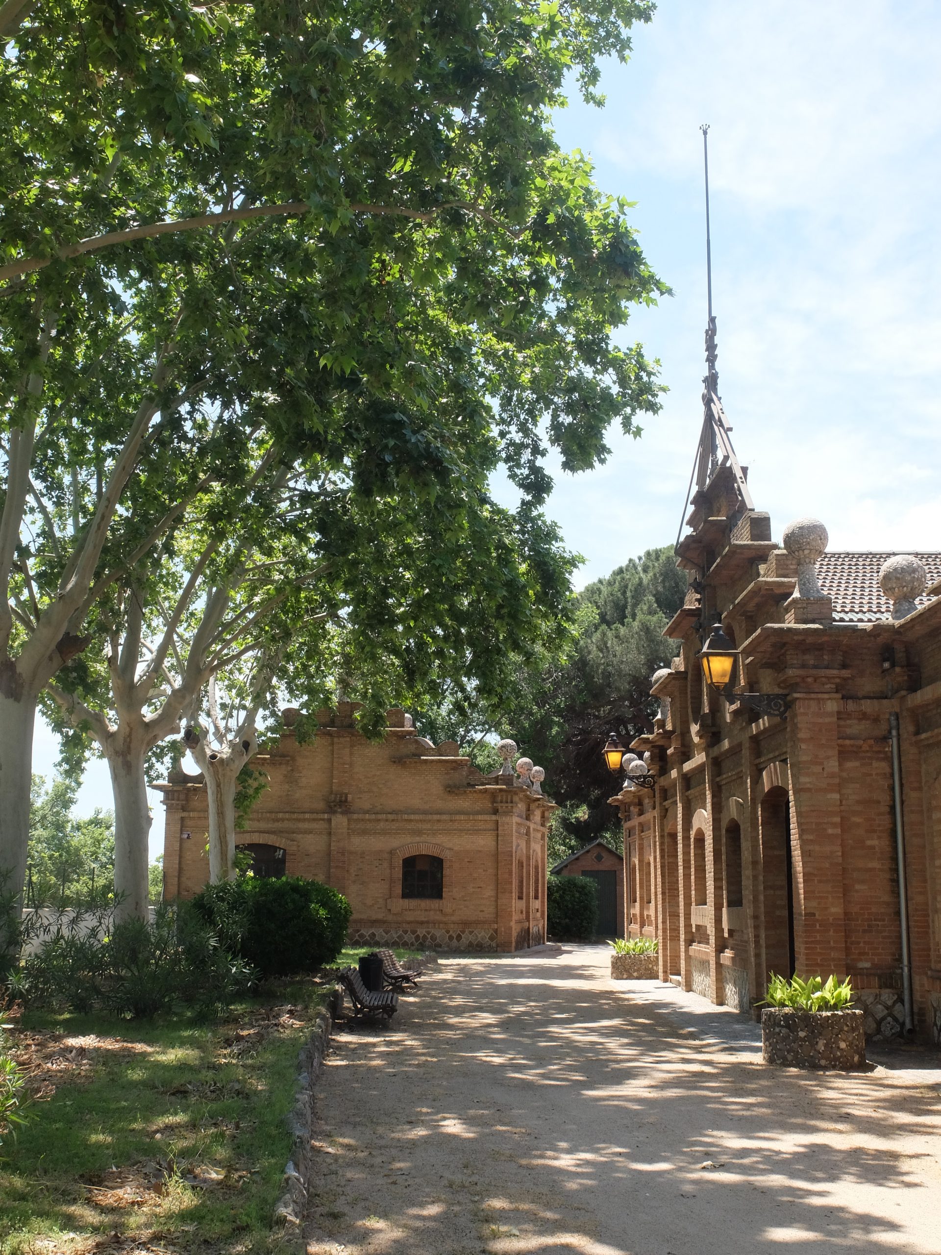 Casa de les Aigües - Parc de les Aigües (Montcada i Reixach, Barcelona)